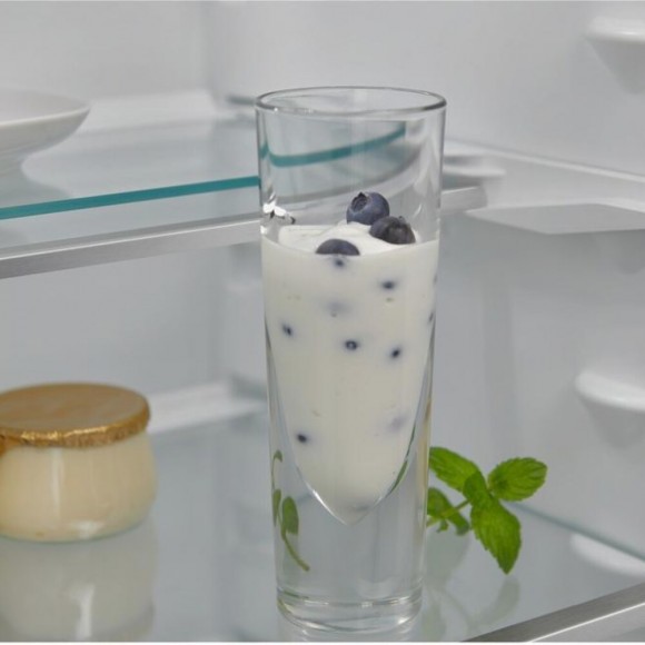 Встраиваемый холодильник Electrolux ENS6TE19S