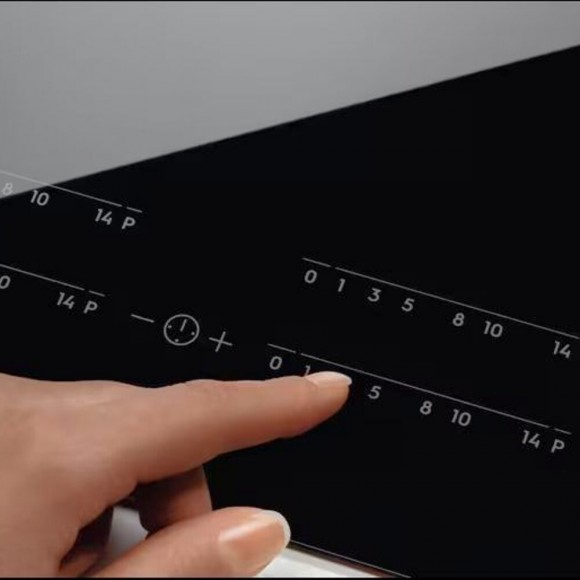 Варочная панель Electrolux CIV634