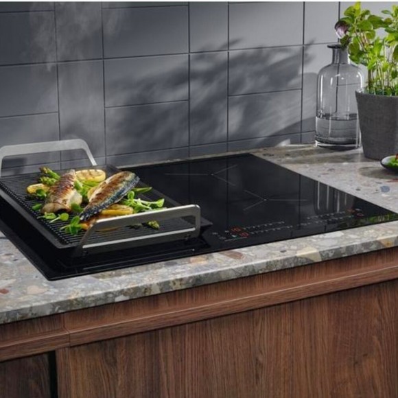 Варочная панель Electrolux CIV634