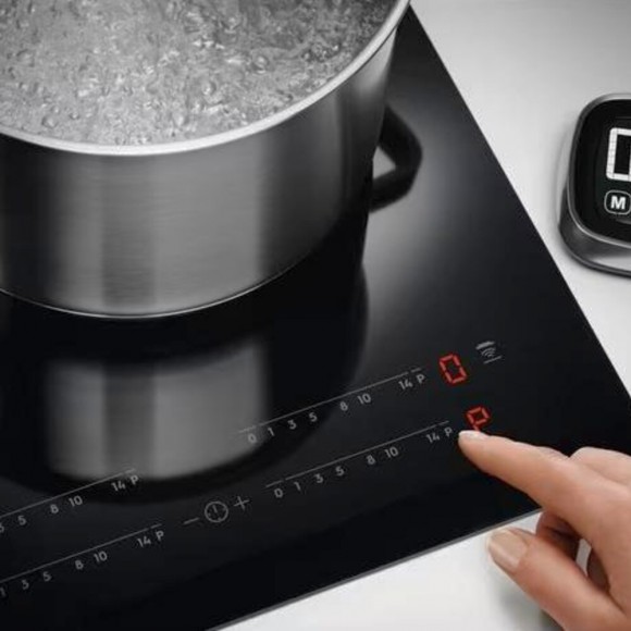 Варочная панель Electrolux CIV634