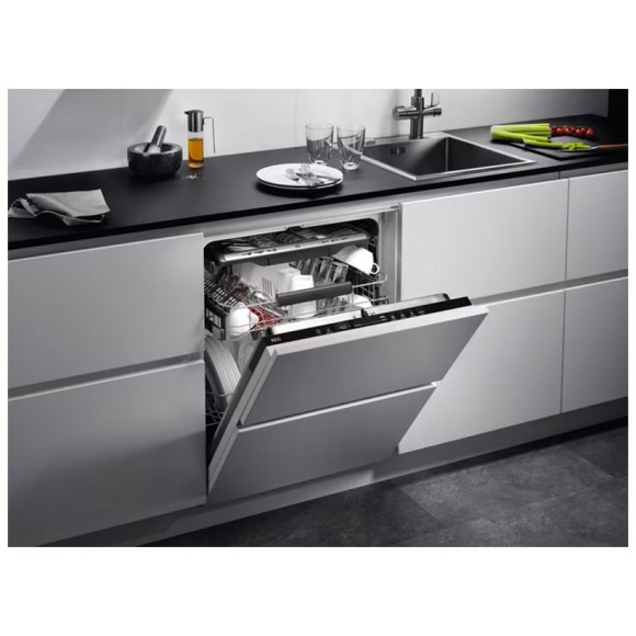 Посудомоечная машина встраиваемая 60 см AEG FSE73727P