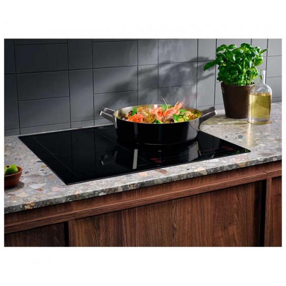 Варочная панель Electrolux CIS62450