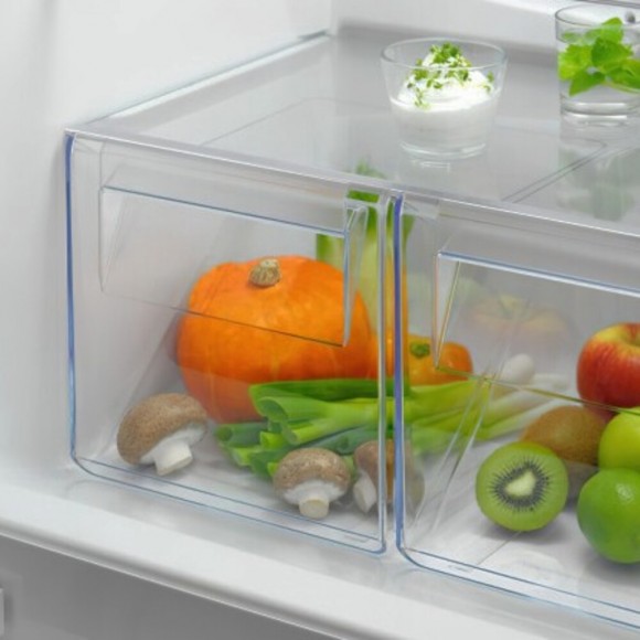 Встраиваемый холодильник Electrolux ENT6TF18S