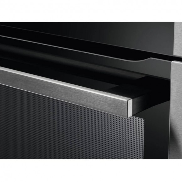 Духовой шкаф с паром AEG BSE988330M