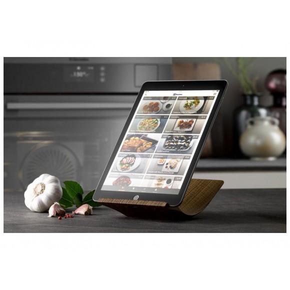 Духовой шкаф с паром AEG BSE988330M