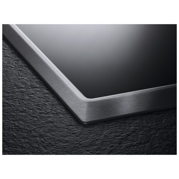 Индукционная варочная поверхность AEG IKE64450XB