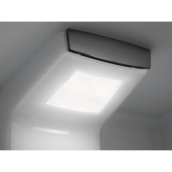 Холодильник встраиваемый AEG SKE818E1DC