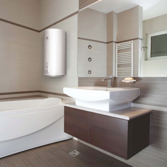 Водонагреватель Electrolux EWH 125 AXIOmatic