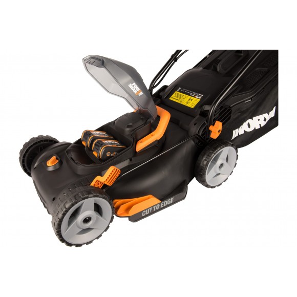 Аккумуляторная газонокосилка WORX WG743E