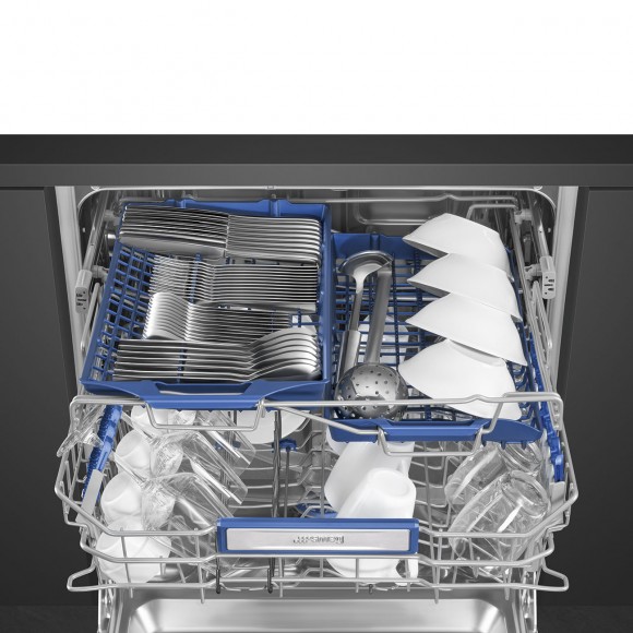 Посудомоечная машина высота SMEG STL323BQLH