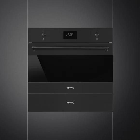 Подогреватель посуды SMEG CPR315N черный матовый