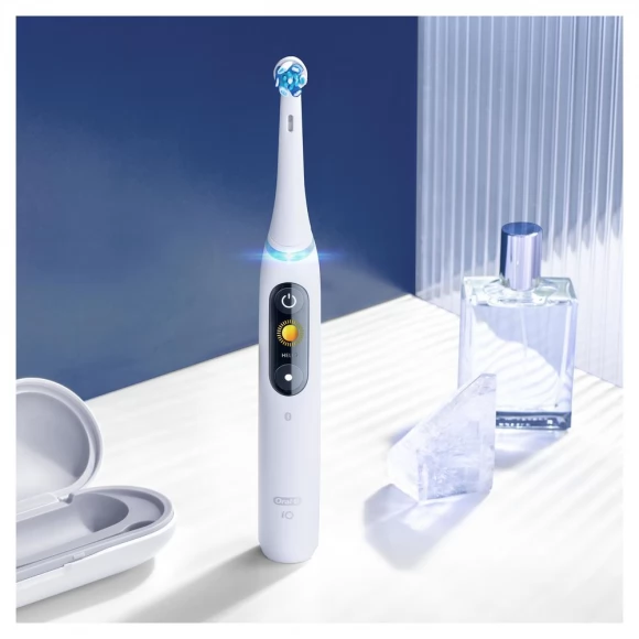 Насадка для зубных щеток Oral-B iO Ultimate Clean White (2 шт)