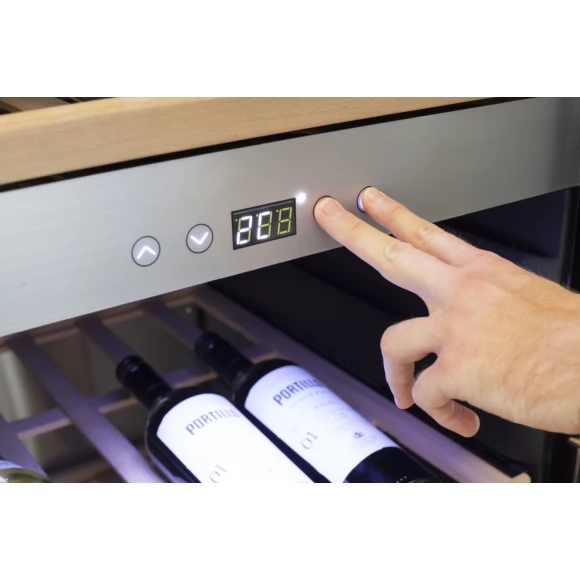 Винный шкаф CASO WineComfort 380 Smart