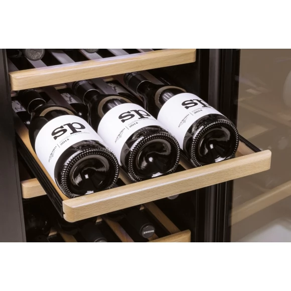 Винный шкаф CASO WineComfort 380 Smart