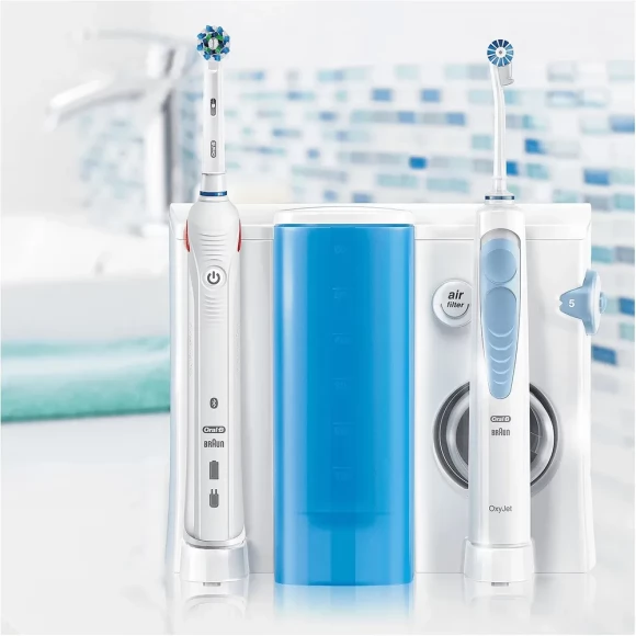 Зубной центр Oral-B Professional Care OC601.565.5 OxyJet + Smart 5000