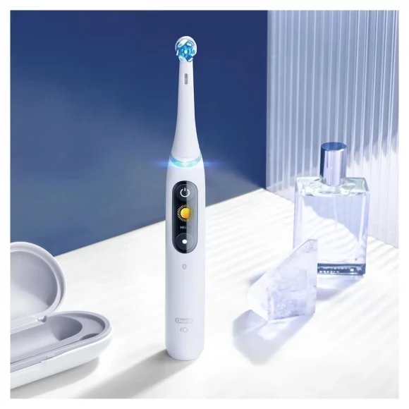 Насадки для зубной щетки Oral-B iO Ultimate Clean белые, 3 шт