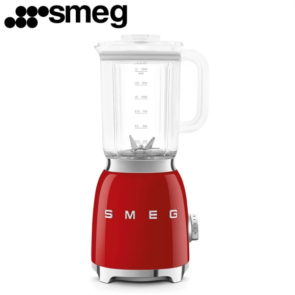 Блендер SMEG BLF03RDEU красный