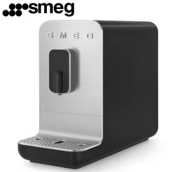 Автоматическая кофемашина SMEG BCC11BLMEU черный матовый