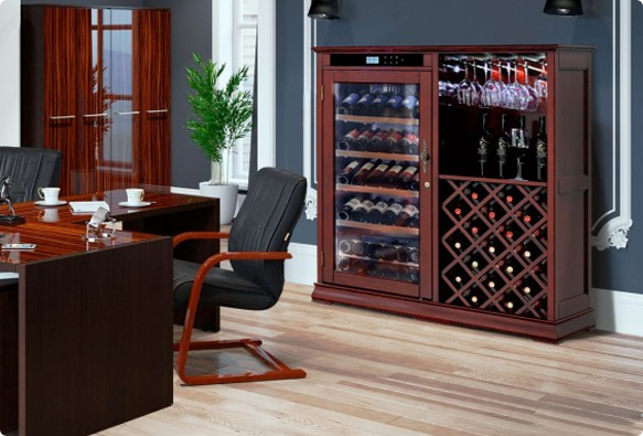 Винные шкафы обшитые деревом